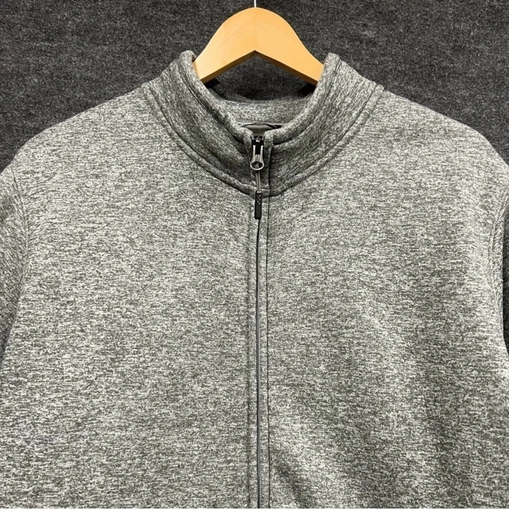 The North Face Men's Gray Fleece Full Zip Jacket with Shoulder Patch Logo Size L